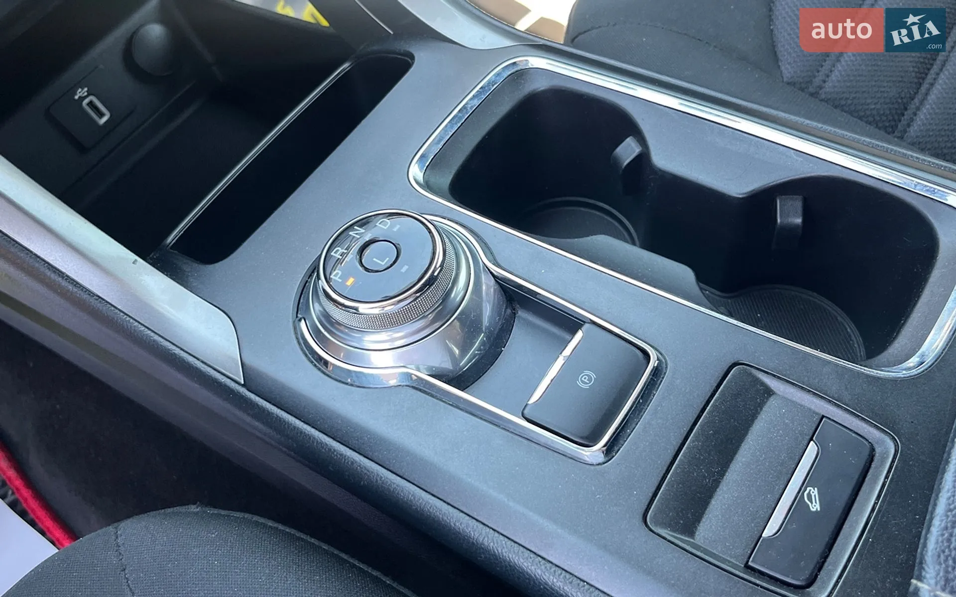 2016 Ford Fusion - мініатюра 16
