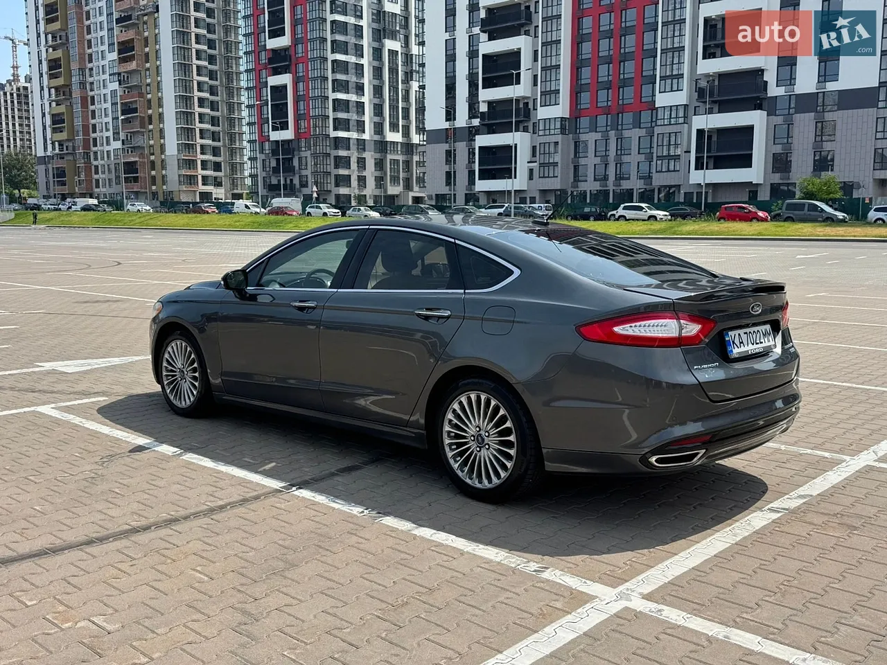 2016 Ford Fusion - мініатюра 23