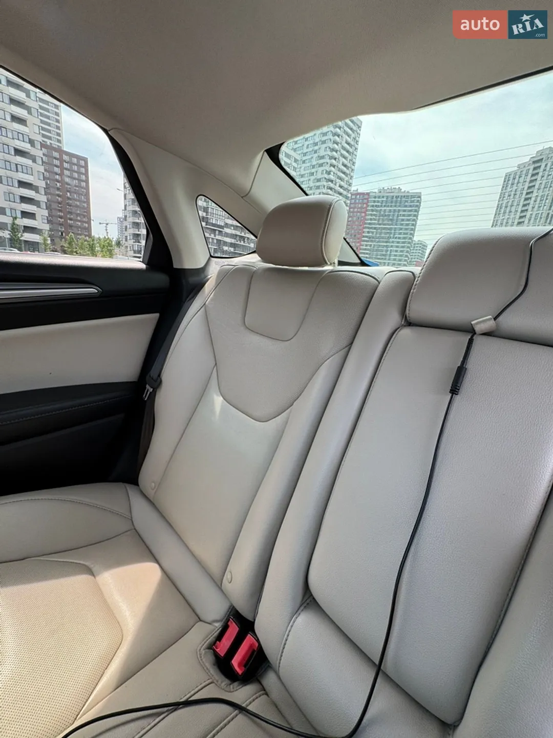 2015 Ford Fusion - мініатюра 70