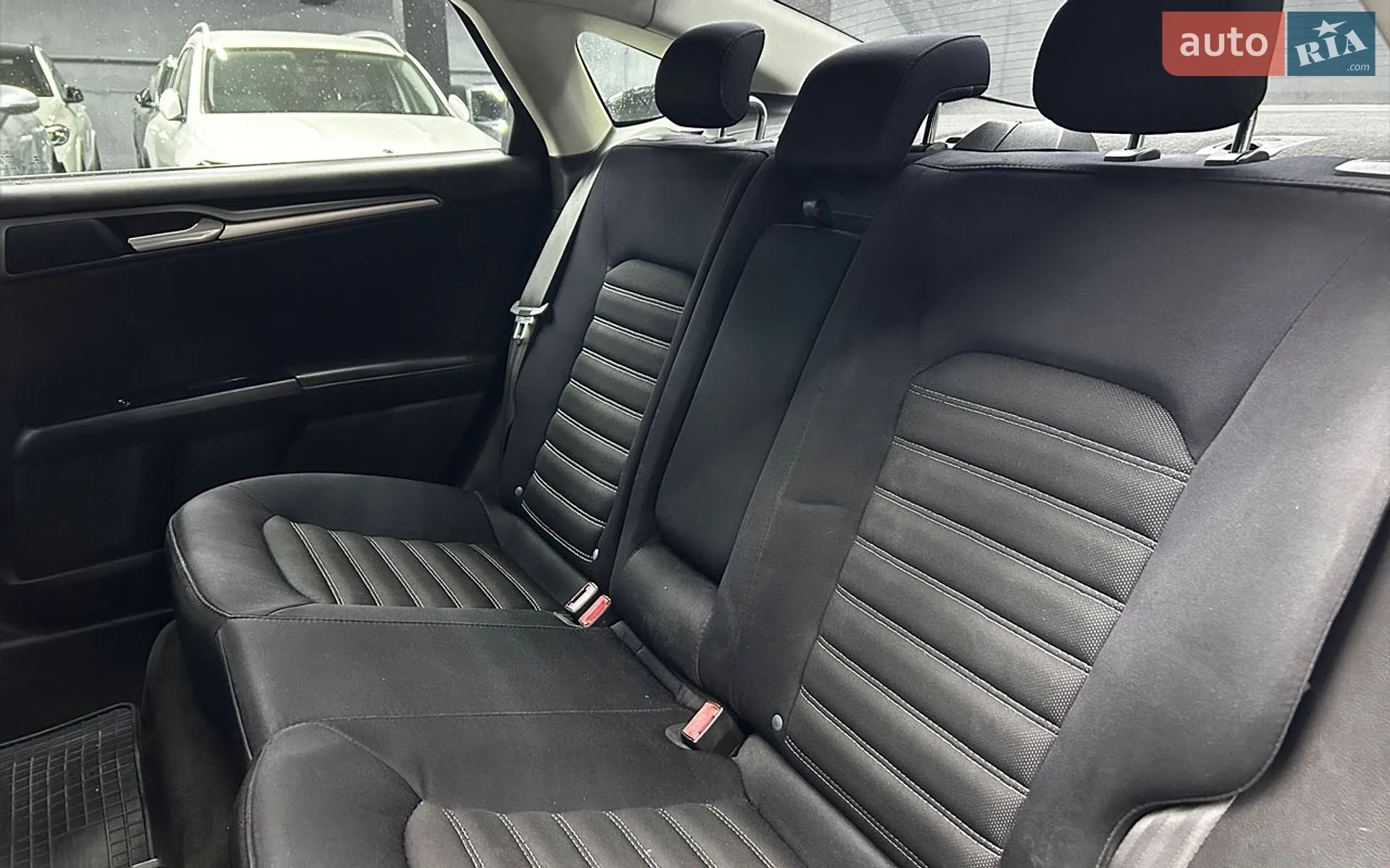 2013 Ford Fusion - мініатюра 28