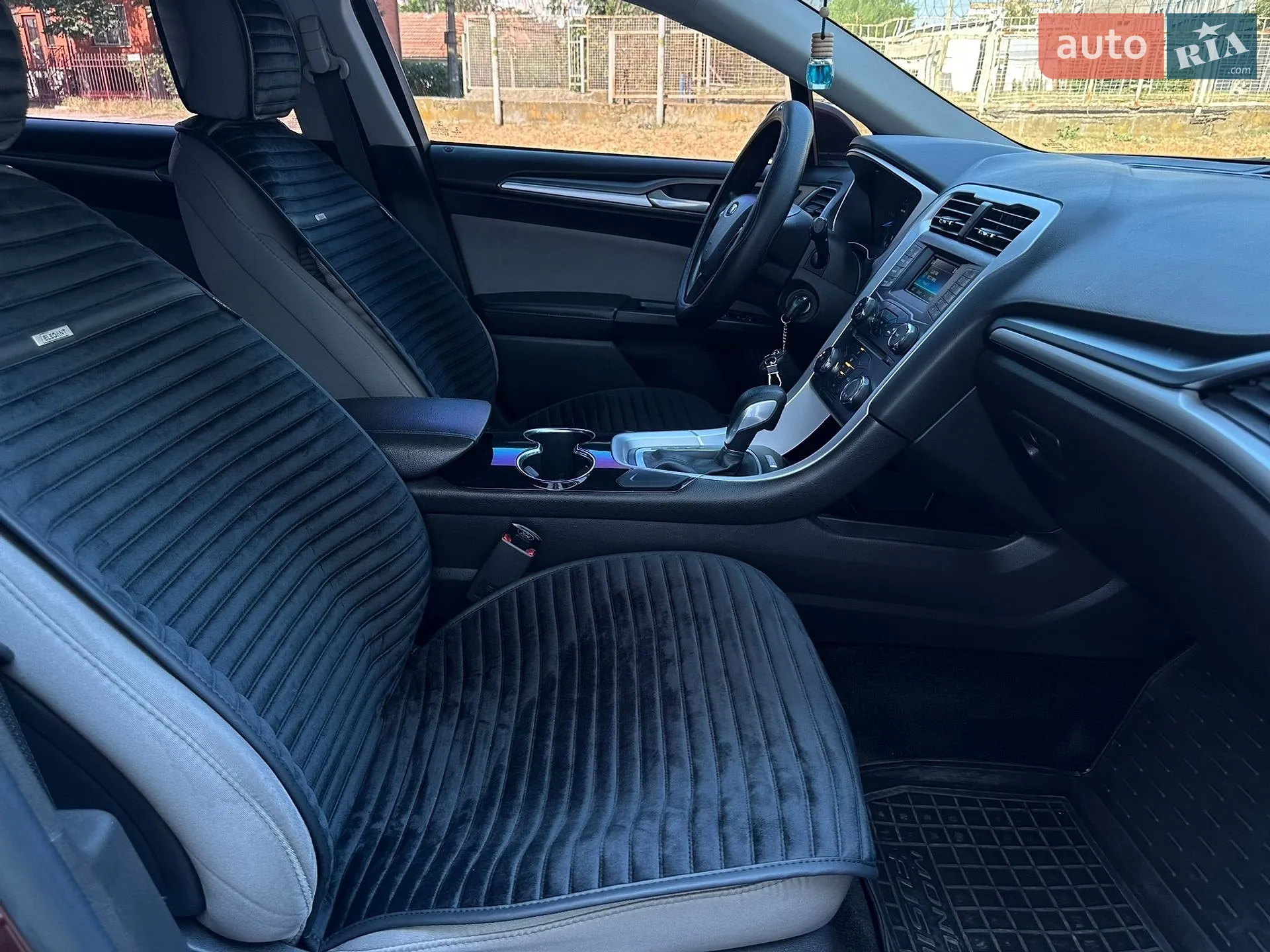 2016 Ford Fusion - мініатюра 35