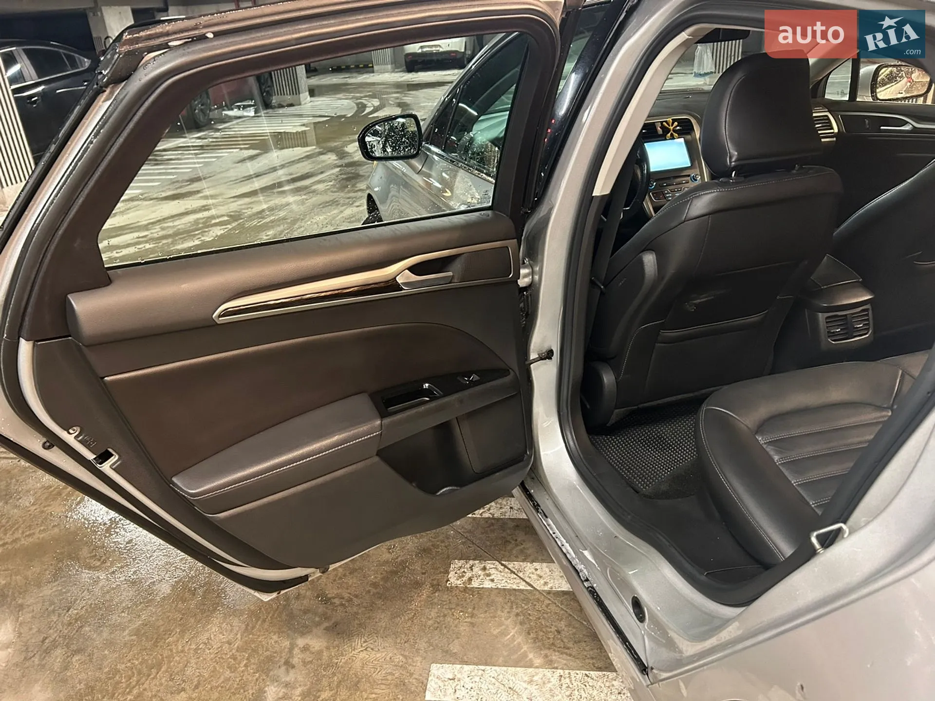 2016 Ford Fusion - мініатюра 16