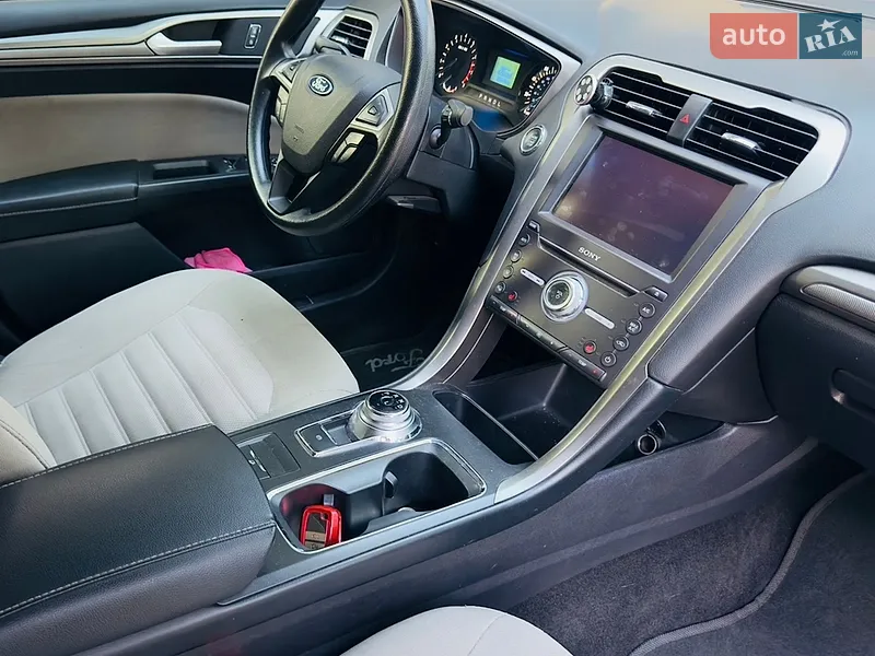 Ford Fusion 2016 VIN 3FA6P0G71HR276603 фото оголошення 18 з 70
