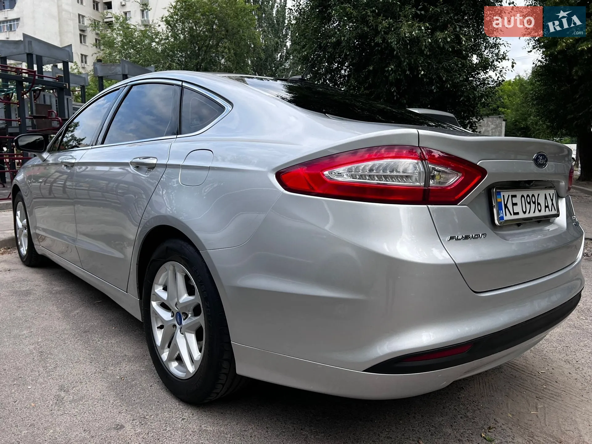 2013 Ford Fusion - мініатюра 17