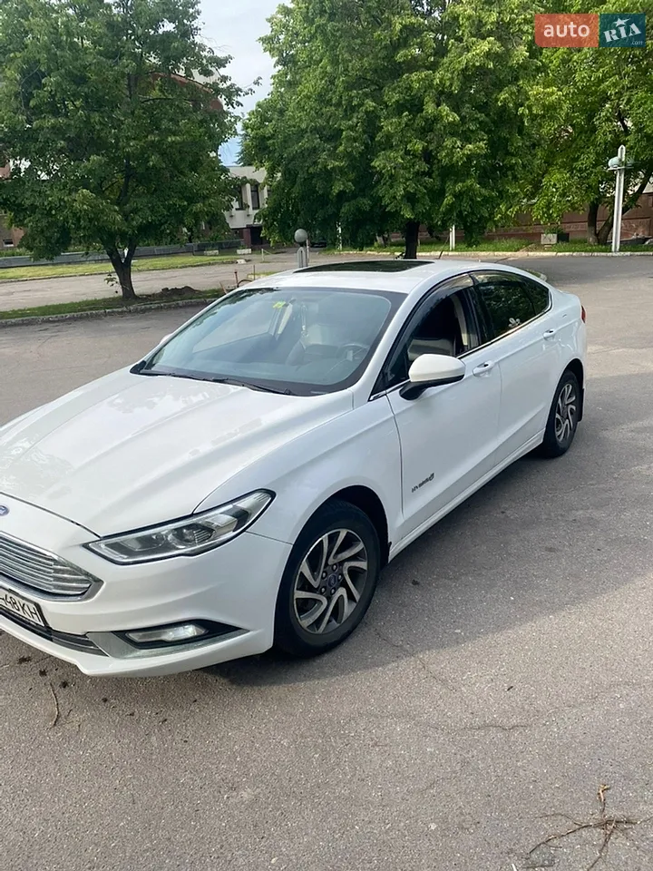 2017 Ford Fusion - мініатюра 12