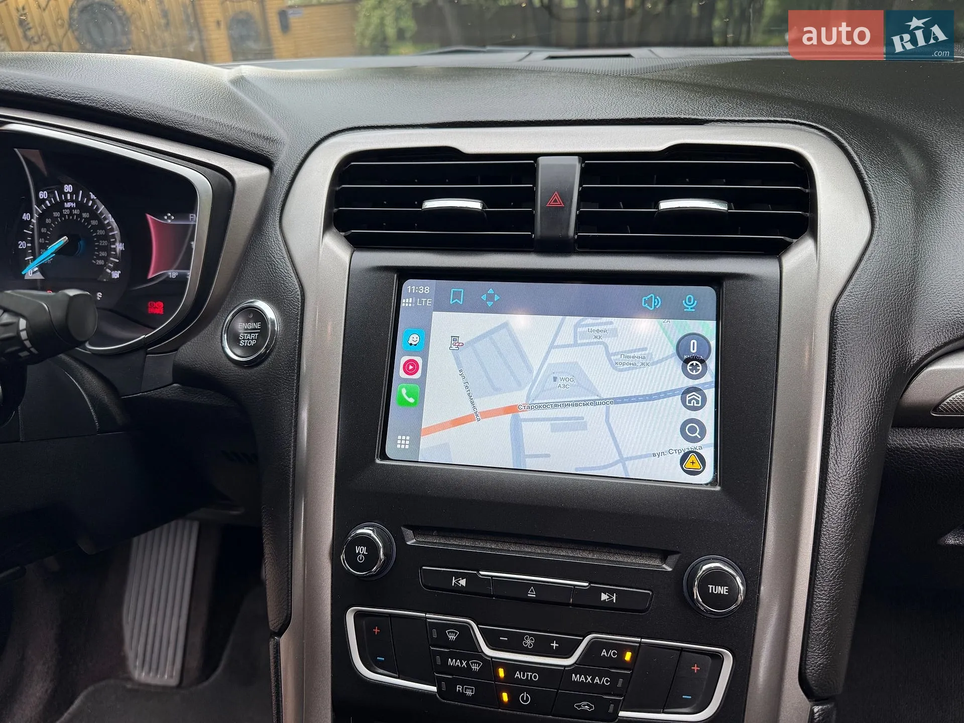 2017 Ford Fusion - мініатюра 32