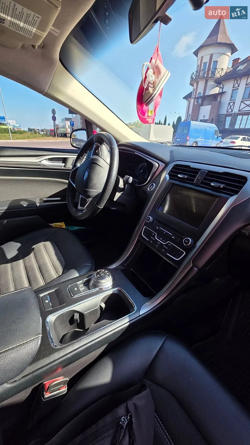 2016 Ford Fusion - мініатюра 23