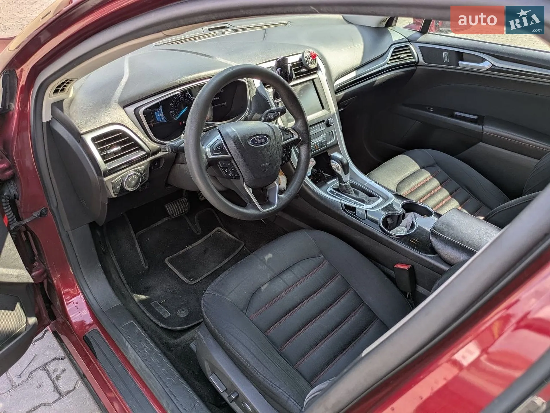 2015 Ford Fusion - мініатюра 19
