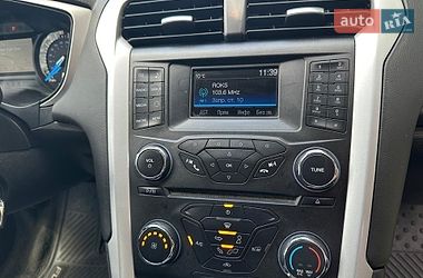 Седан Ford Fusion 2015 в Києві