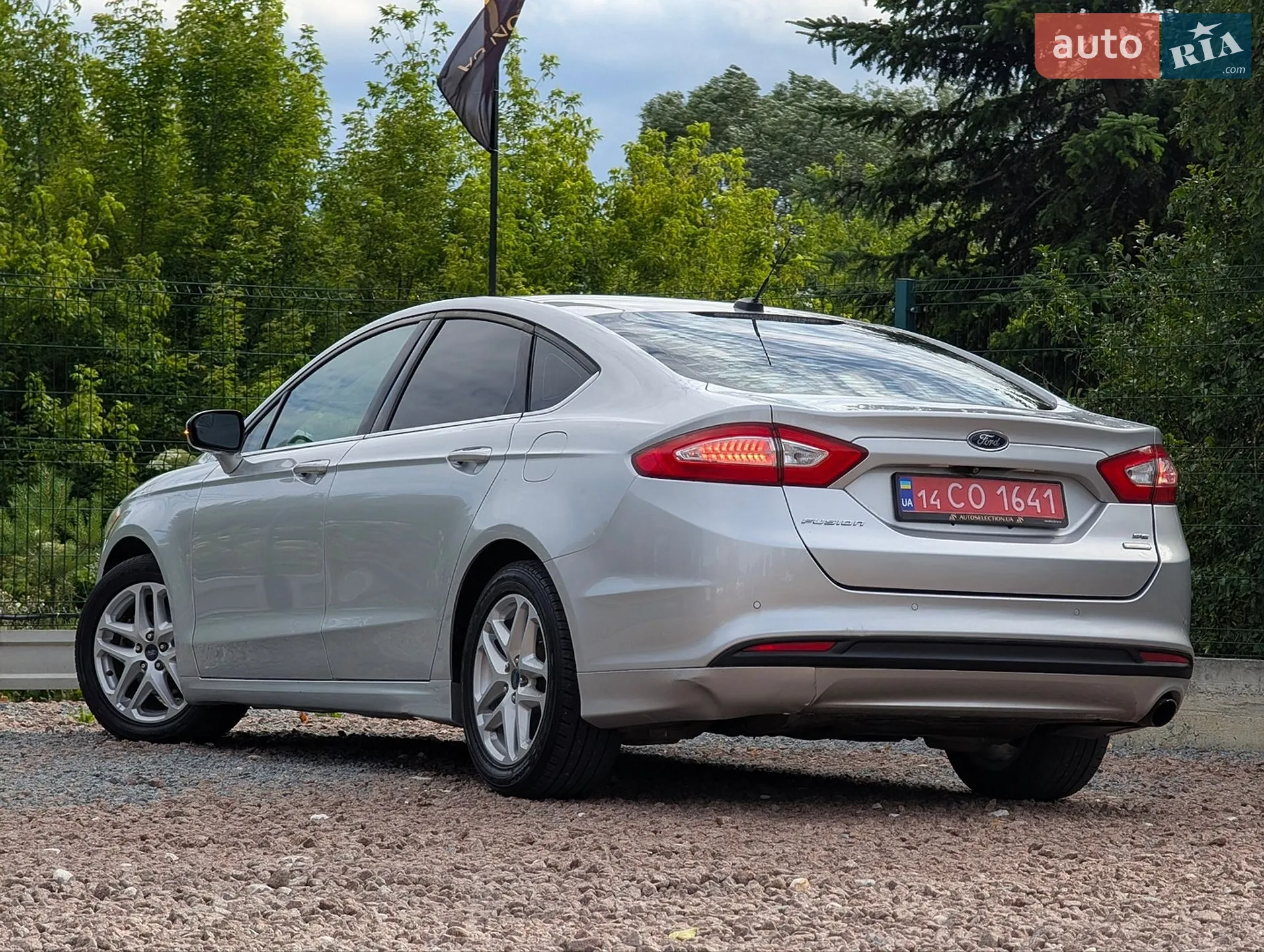 2016 Ford Fusion - мініатюра 20