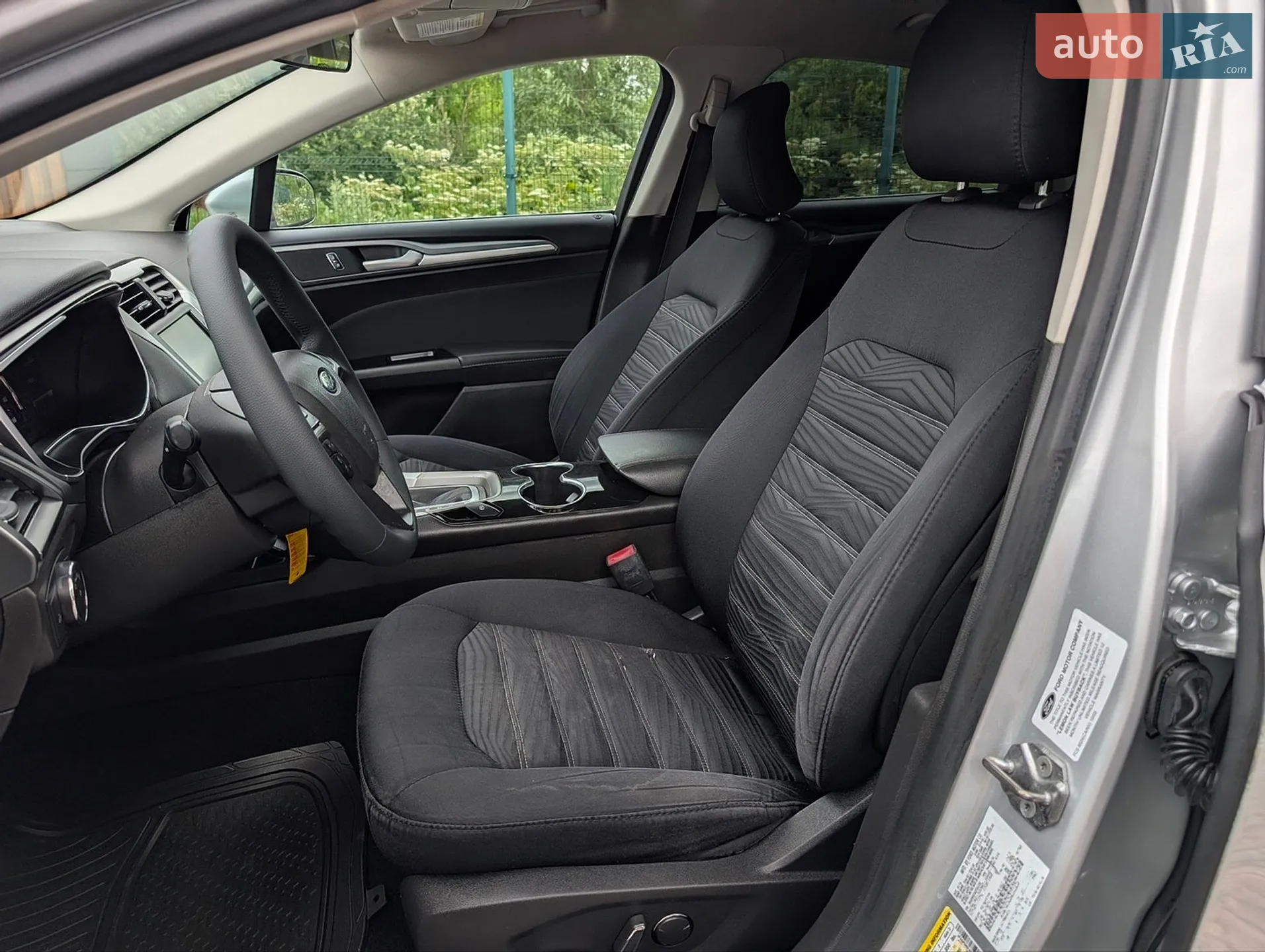 2016 Ford Fusion - мініатюра 24