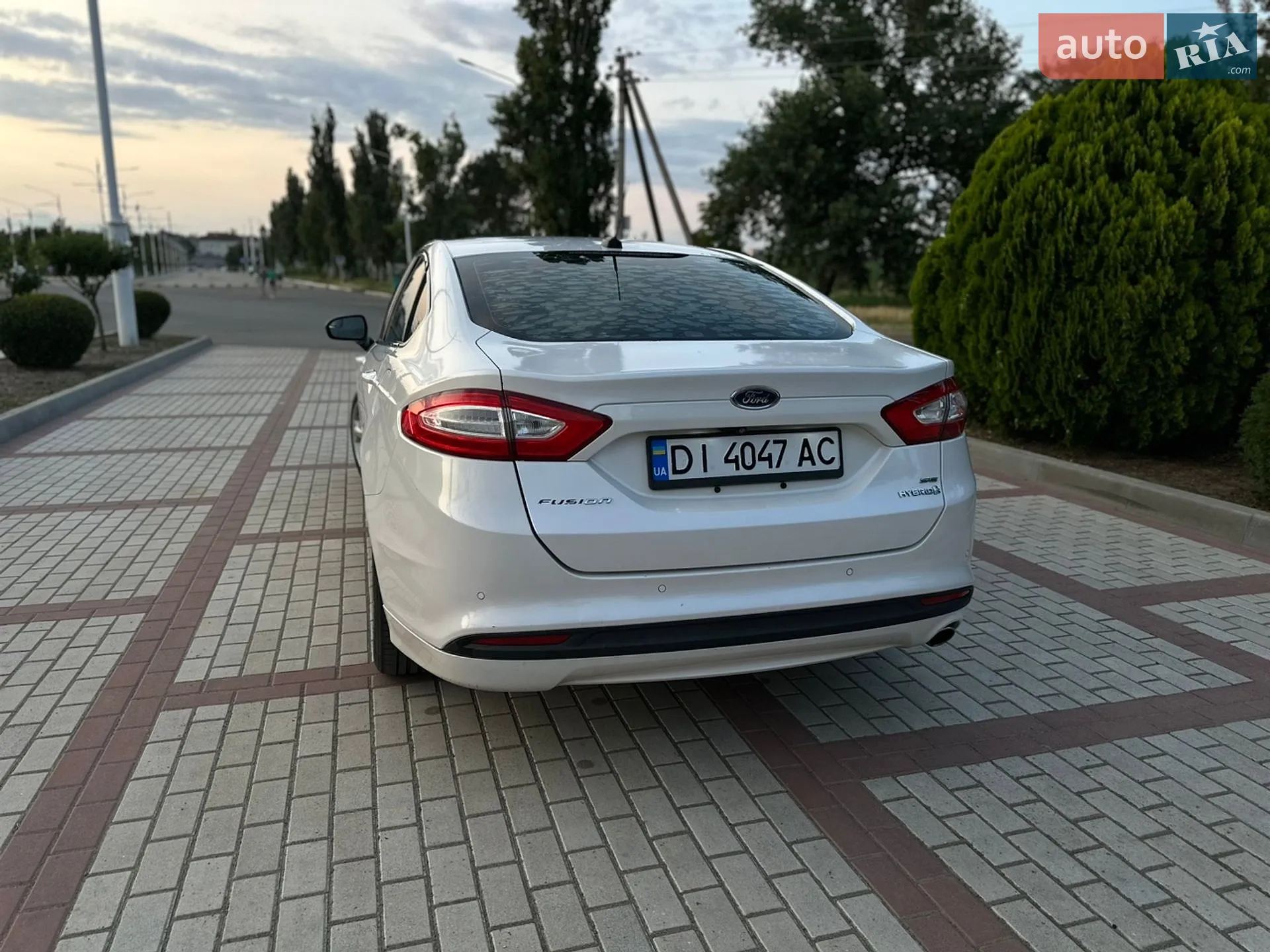 2012 Ford Fusion - мініатюра 8