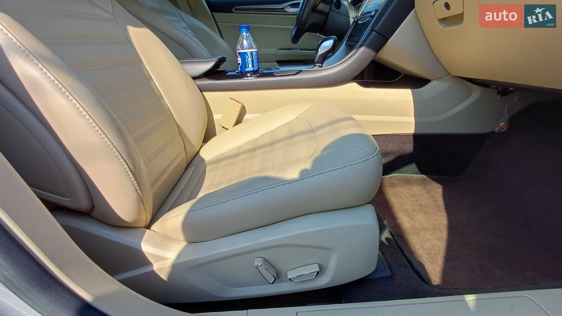 2014 Ford Fusion - мініатюра 22