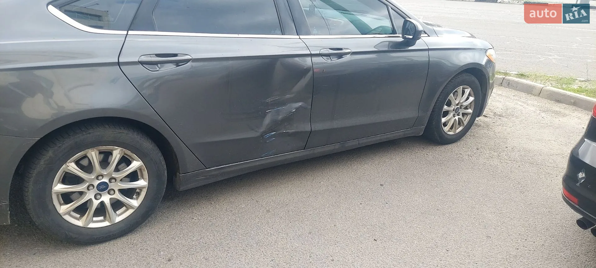 2016 Ford Fusion - мініатюра 35