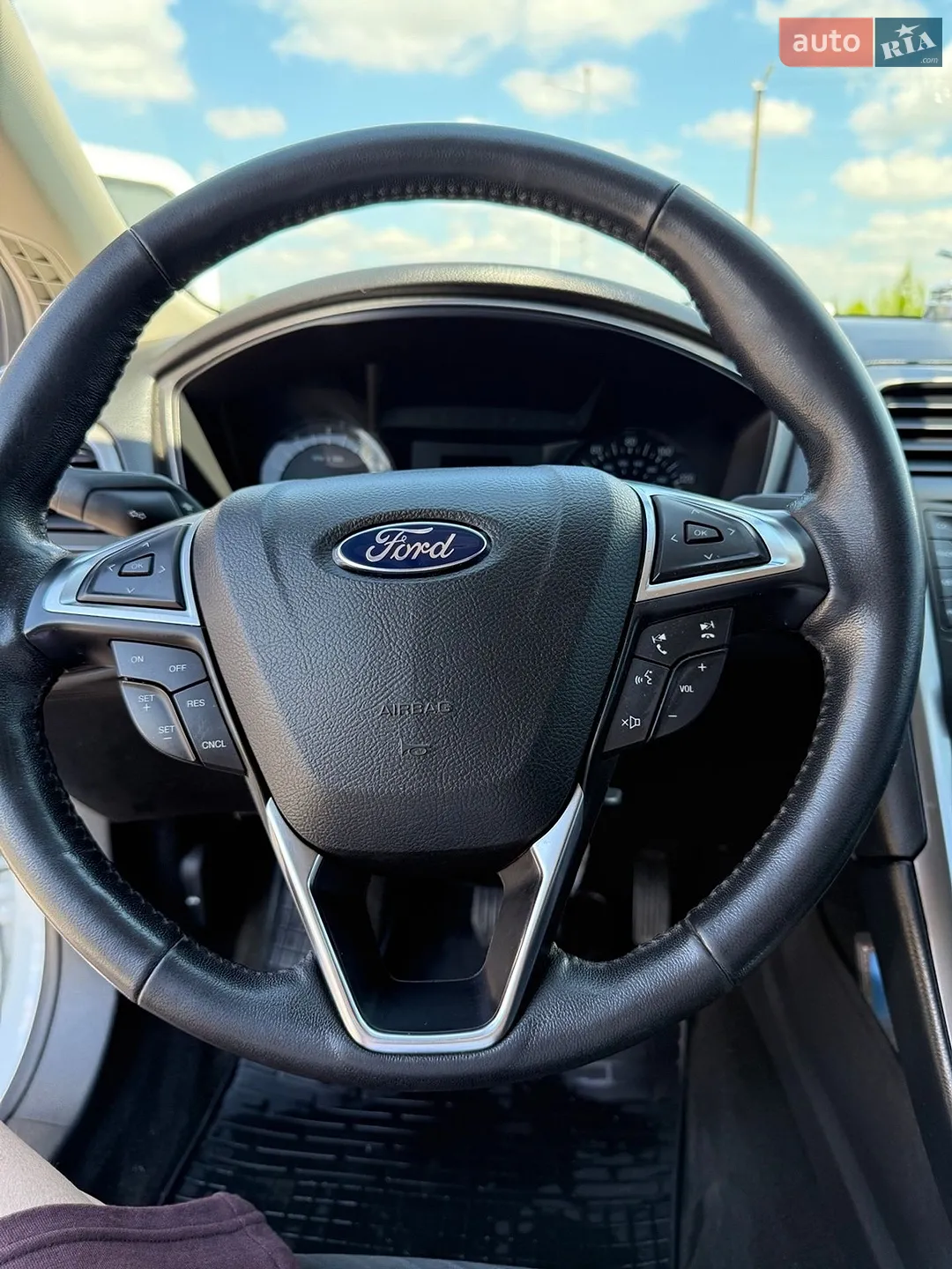 2017 Ford Fusion - мініатюра 15