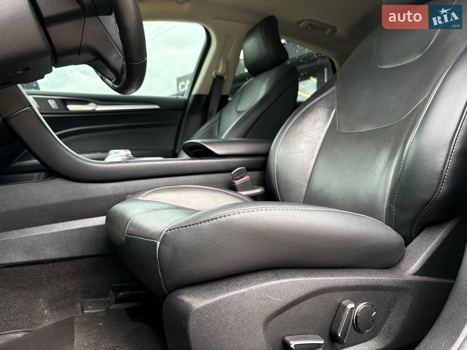 2019 Ford Fusion - мініатюра 20