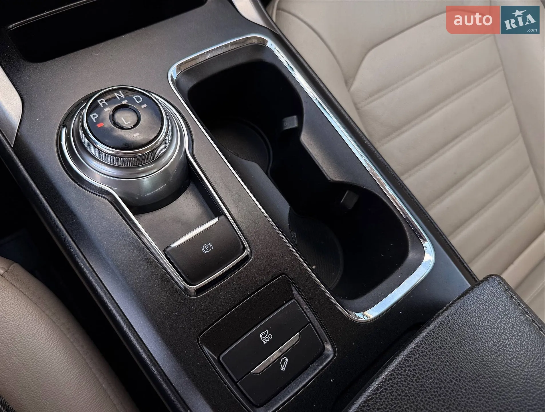 2016 Ford Fusion - мініатюра 14