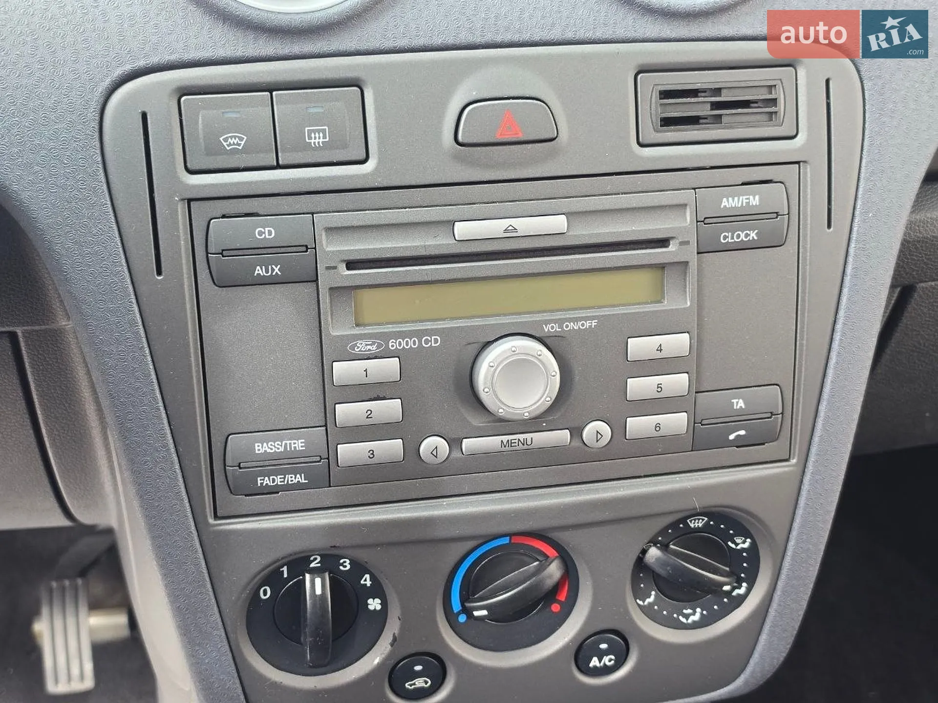 2011 Ford Fusion - мініатюра 36