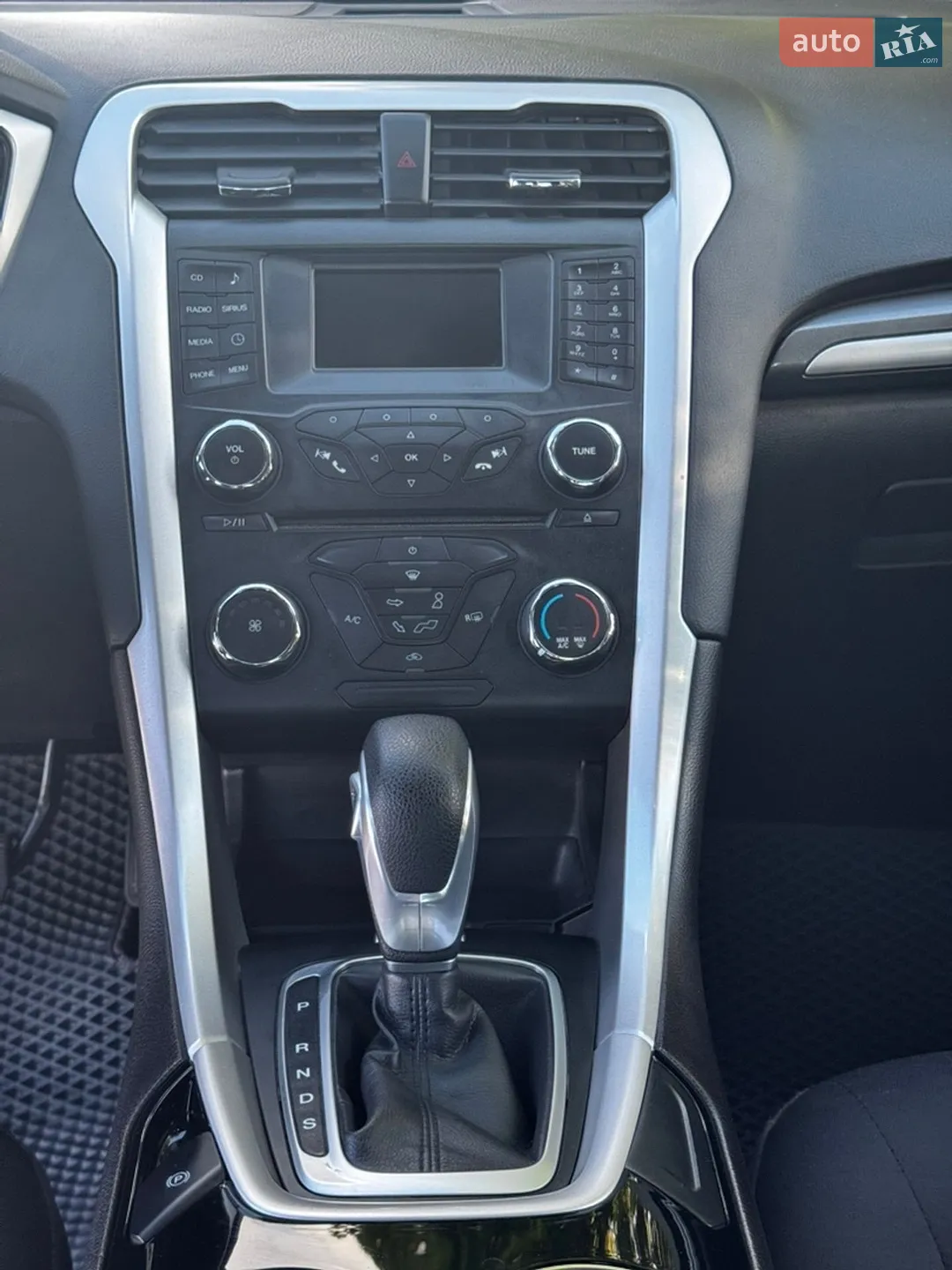 2014 Ford Fusion - мініатюра 71
