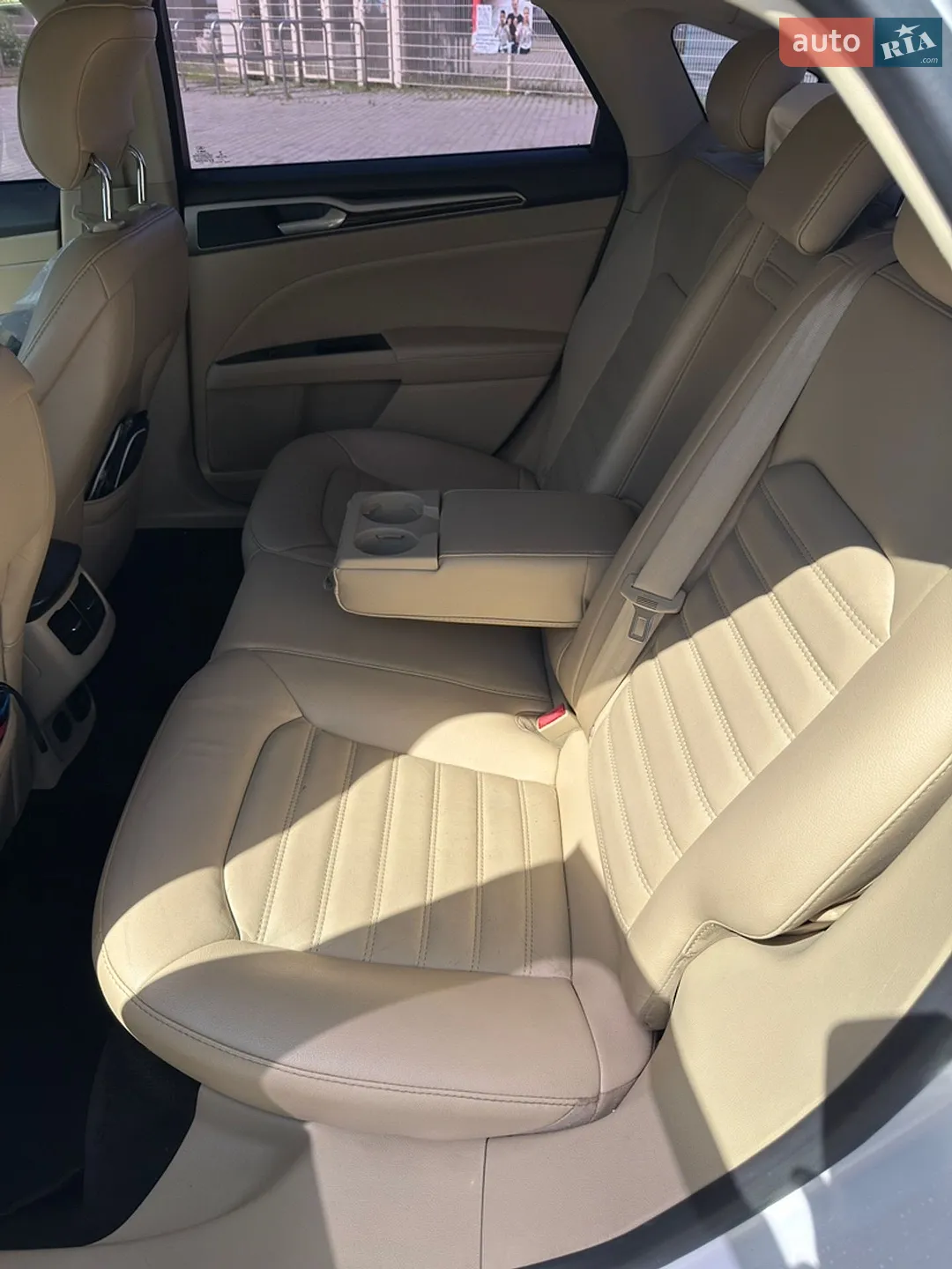 2013 Ford Fusion - мініатюра 11