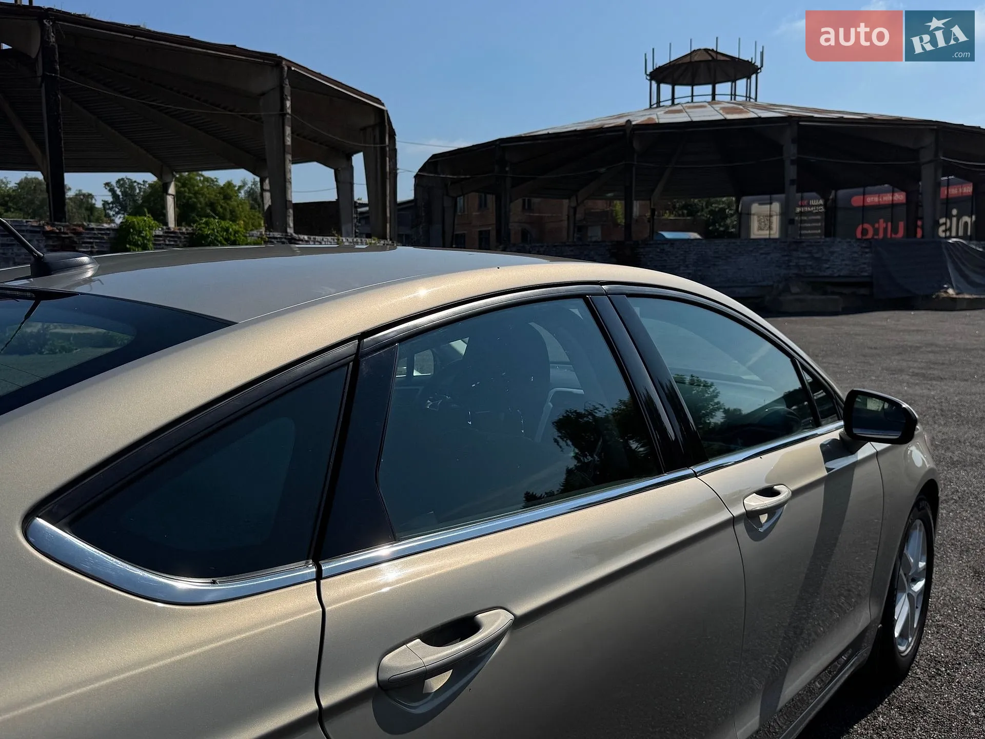 2015 Ford Fusion - мініатюра 30