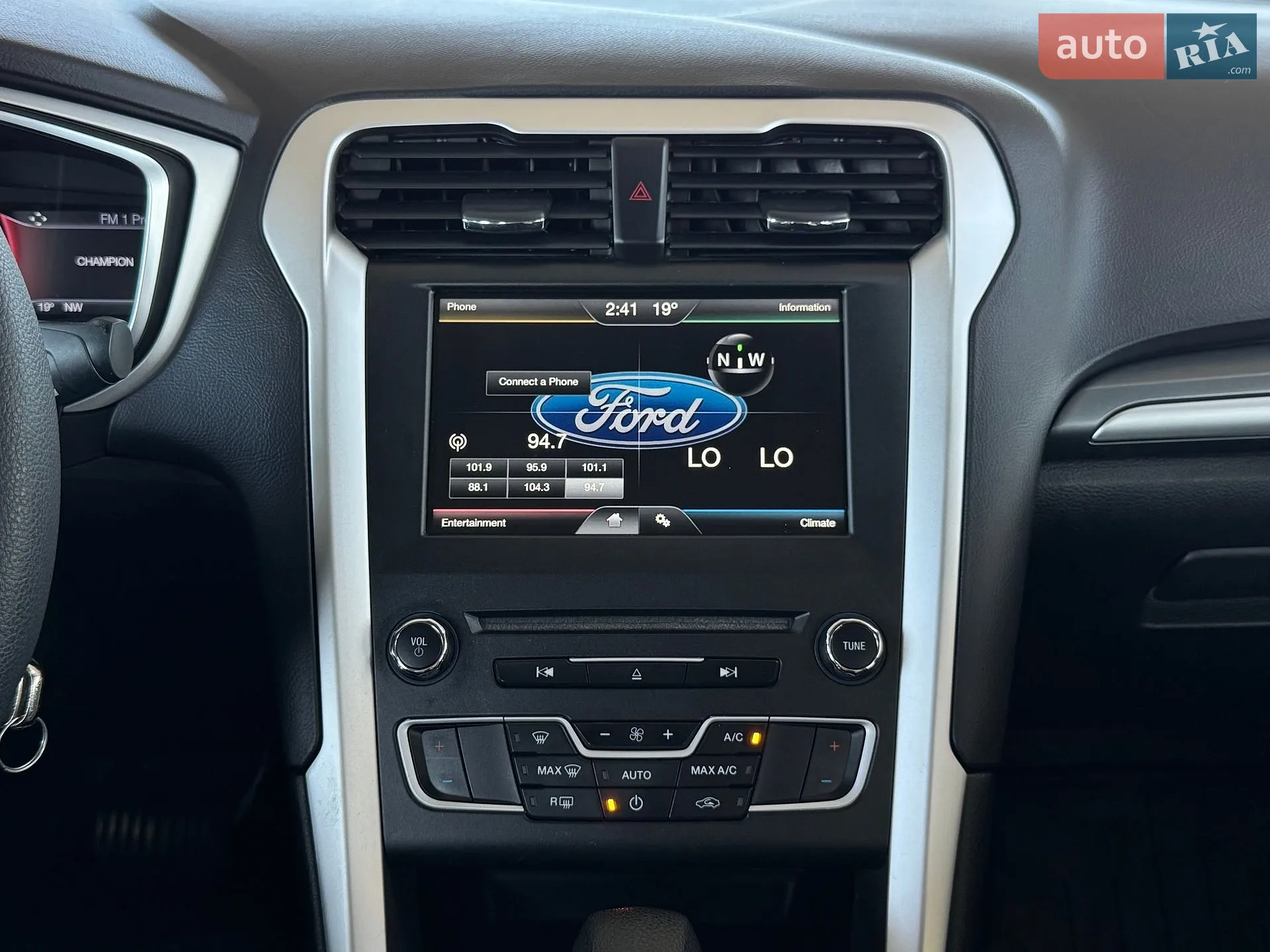 2015 Ford Fusion - мініатюра 74
