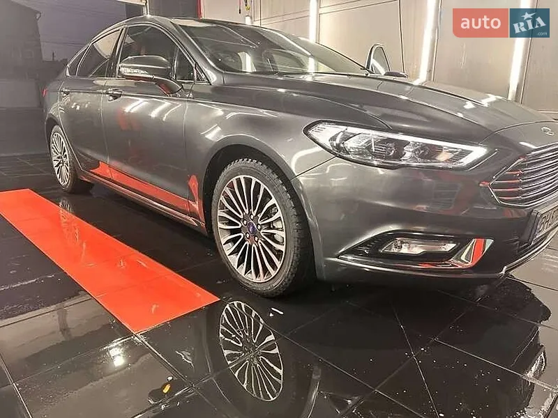 Ford Fusion 2017