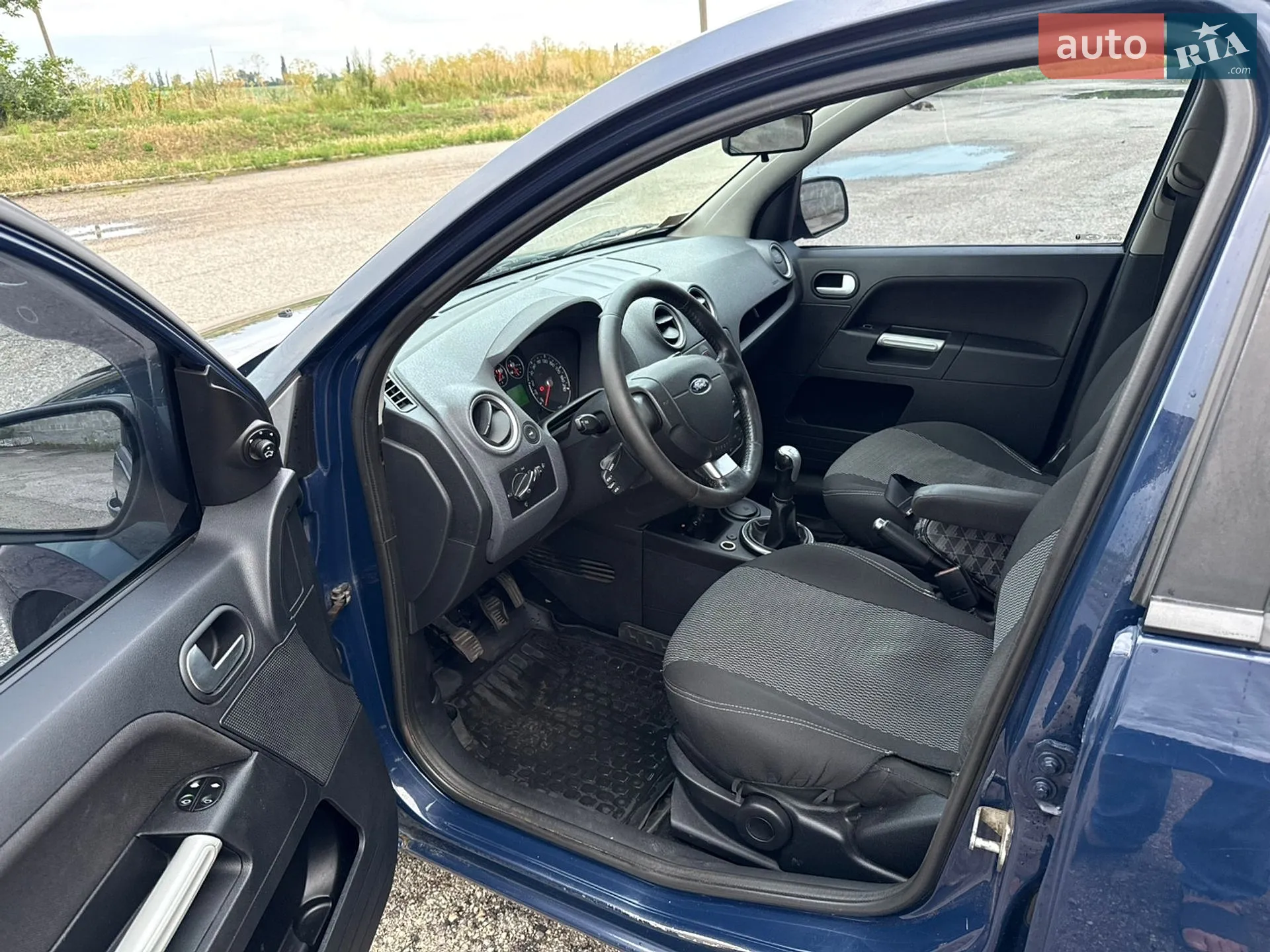 2011 Ford Fusion - мініатюра 9