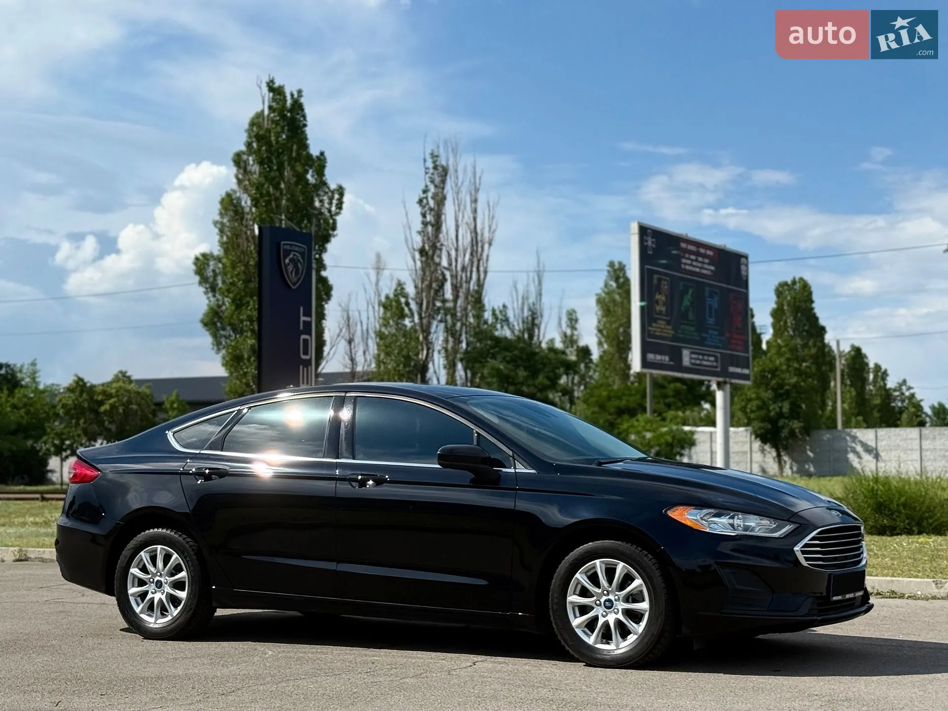 2020 Ford Fusion - мініатюра 17