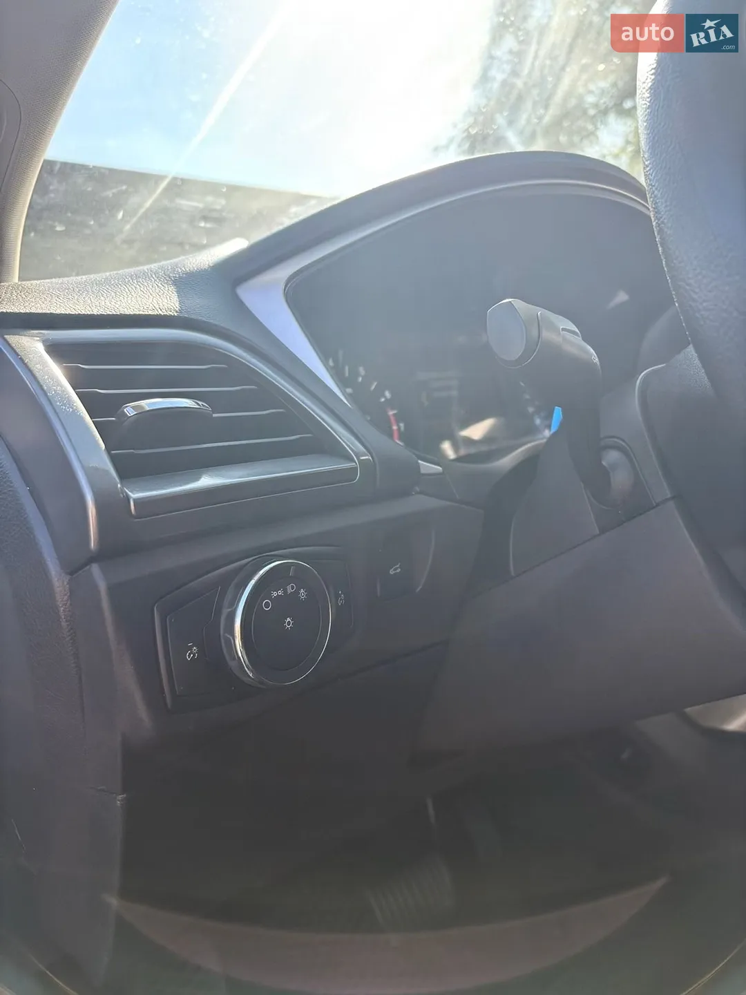 2015 Ford Fusion - мініатюра 24