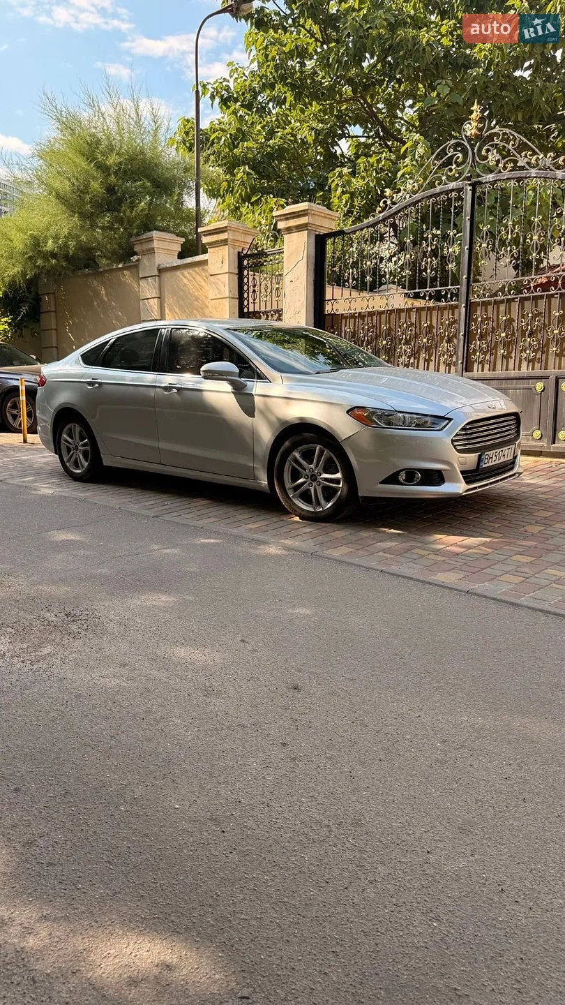 2015 Ford Fusion - фото 1