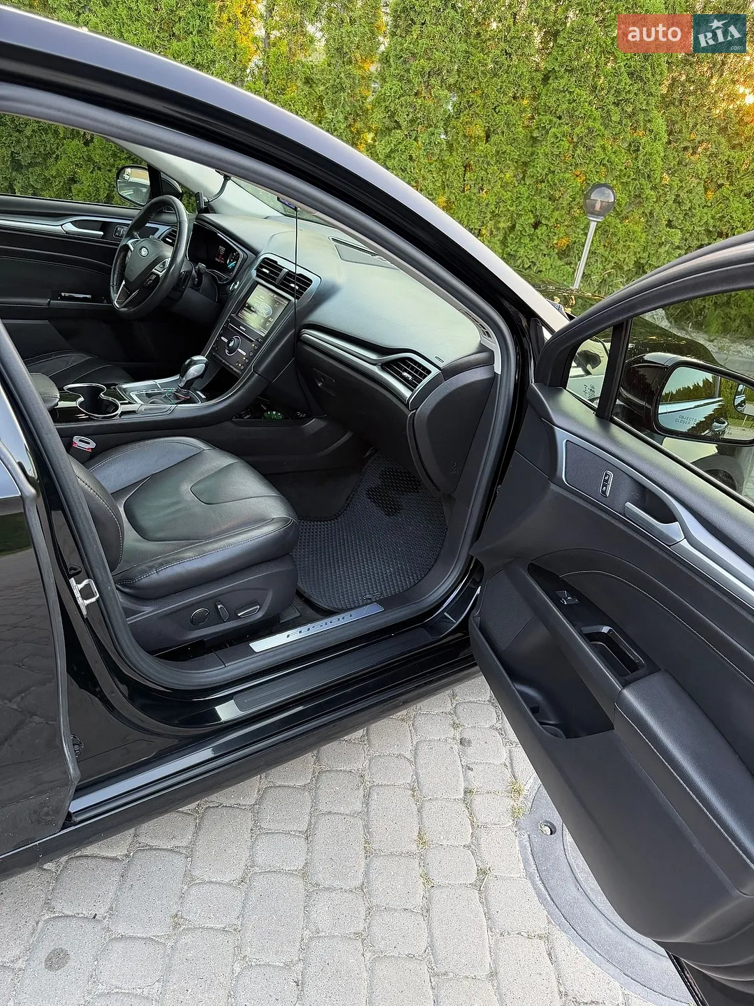 2016 Ford Fusion - мініатюра 17