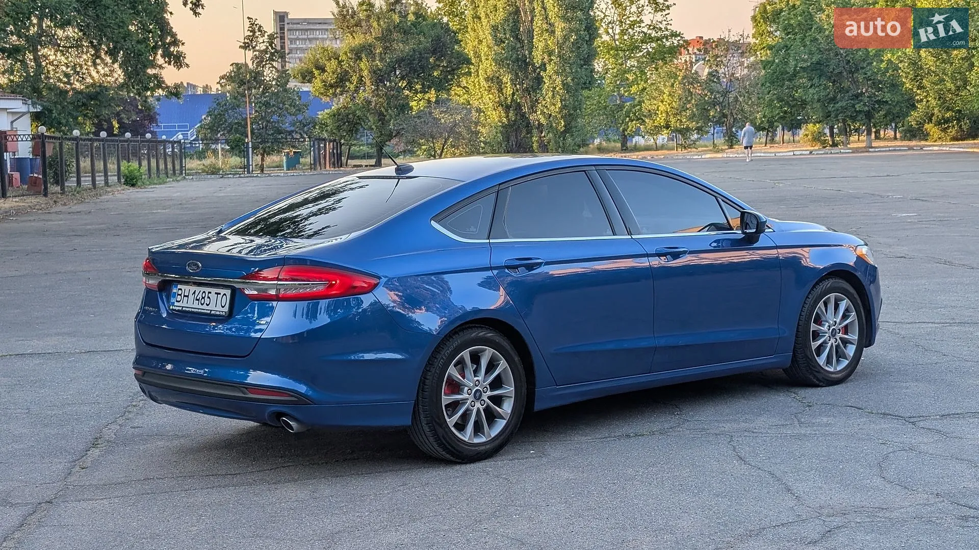2016 Ford Fusion - мініатюра 5