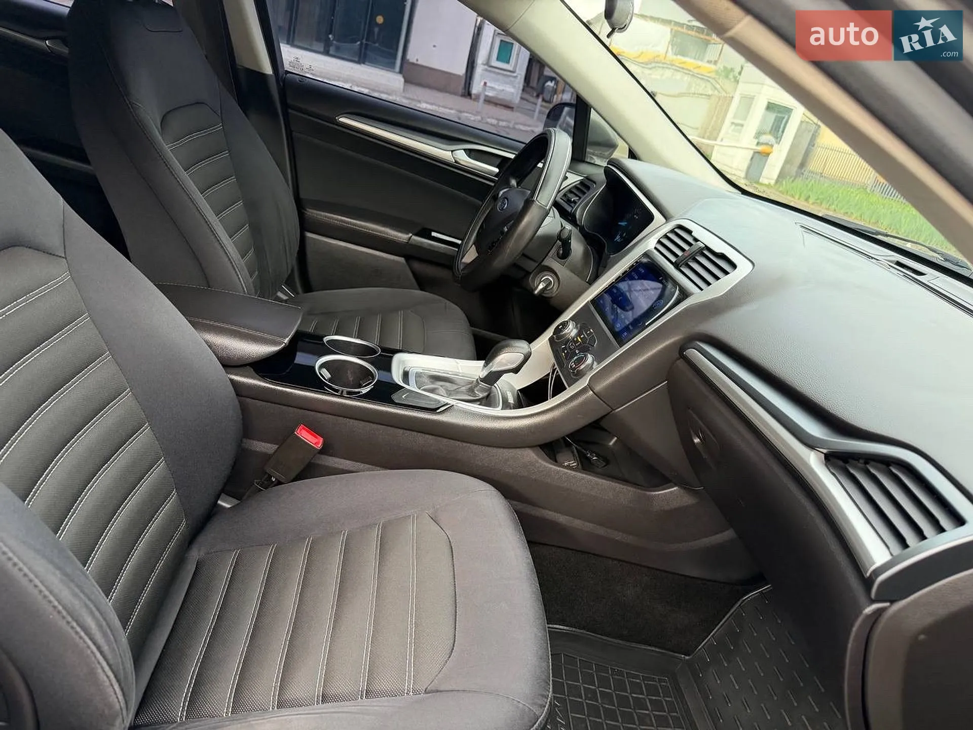 2013 Ford Fusion - мініатюра 12
