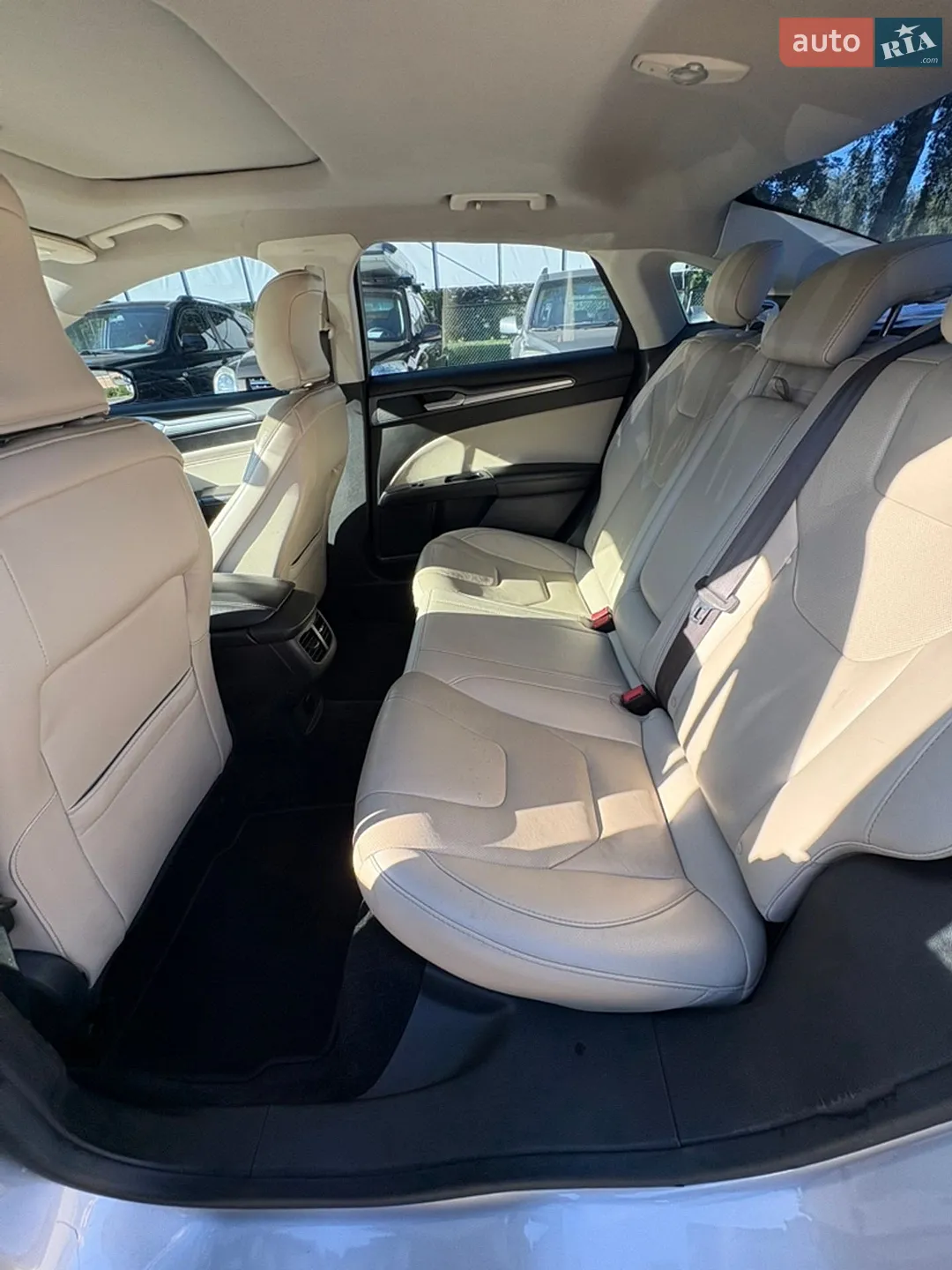 2015 Ford Fusion - мініатюра 25