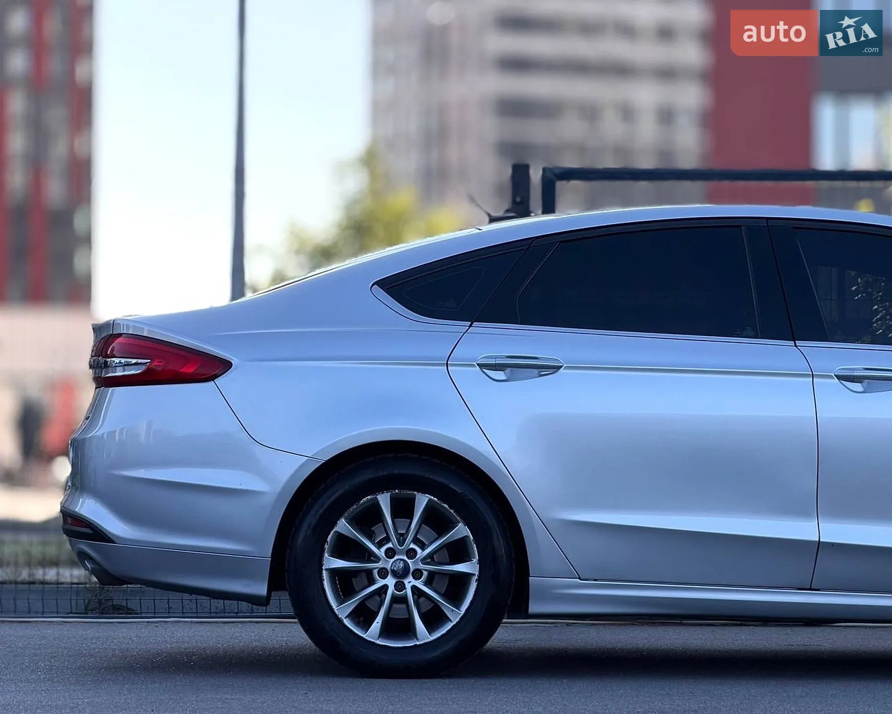 2016 Ford Fusion - мініатюра 13