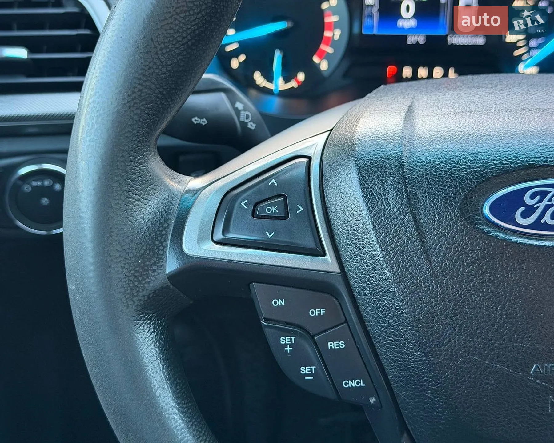 2016 Ford Fusion - мініатюра 26