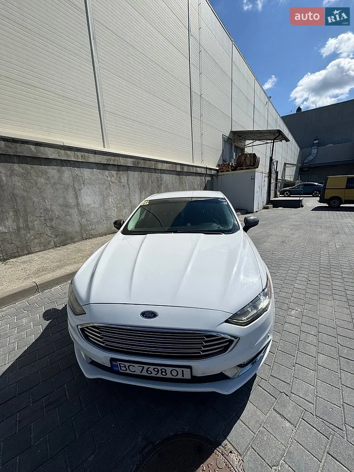 2016 Ford Fusion - мініатюра 21