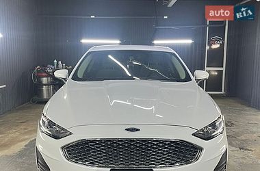 Седан Ford Fusion 2019 в Киеве
