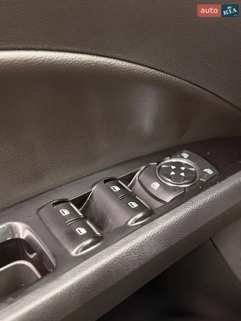 2015 Ford Fusion - мініатюра 17