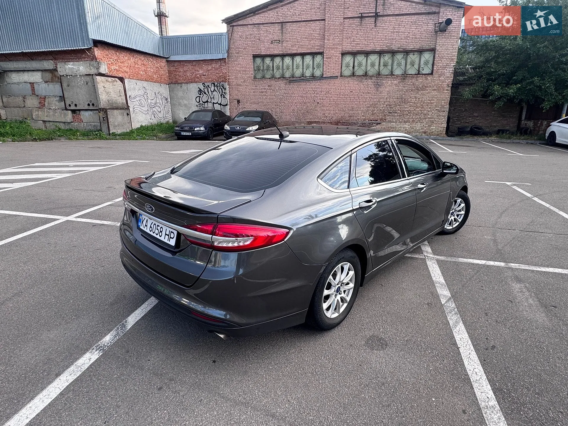 2016 Ford Fusion - мініатюра 5