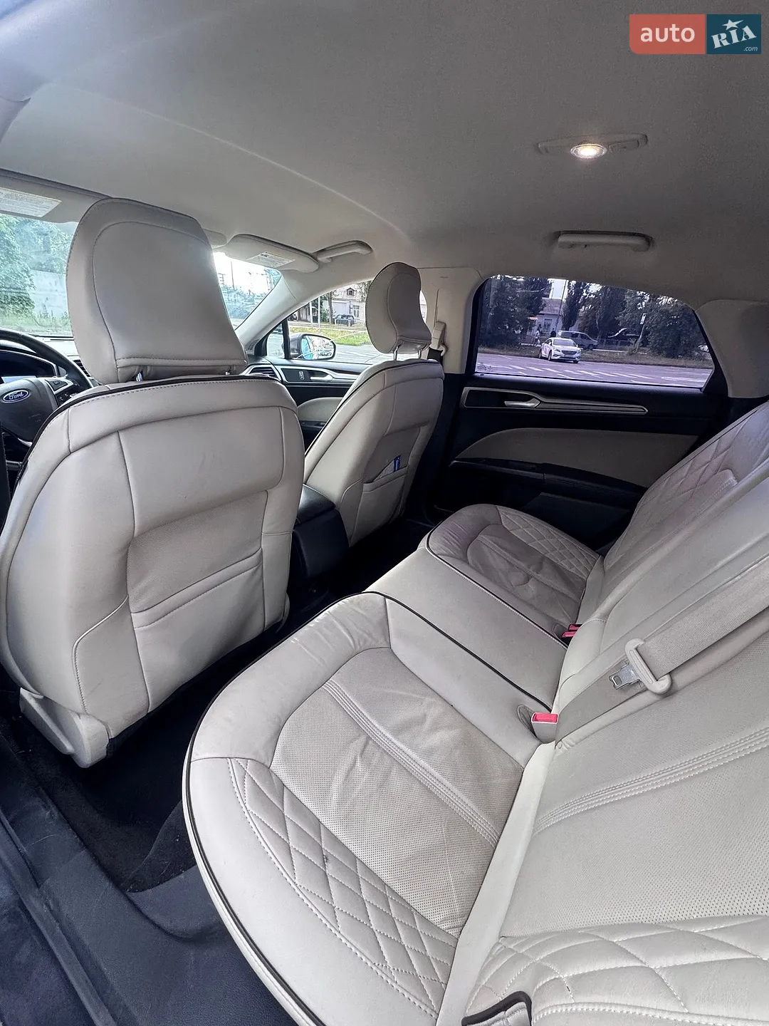 2016 Ford Fusion - мініатюра 10