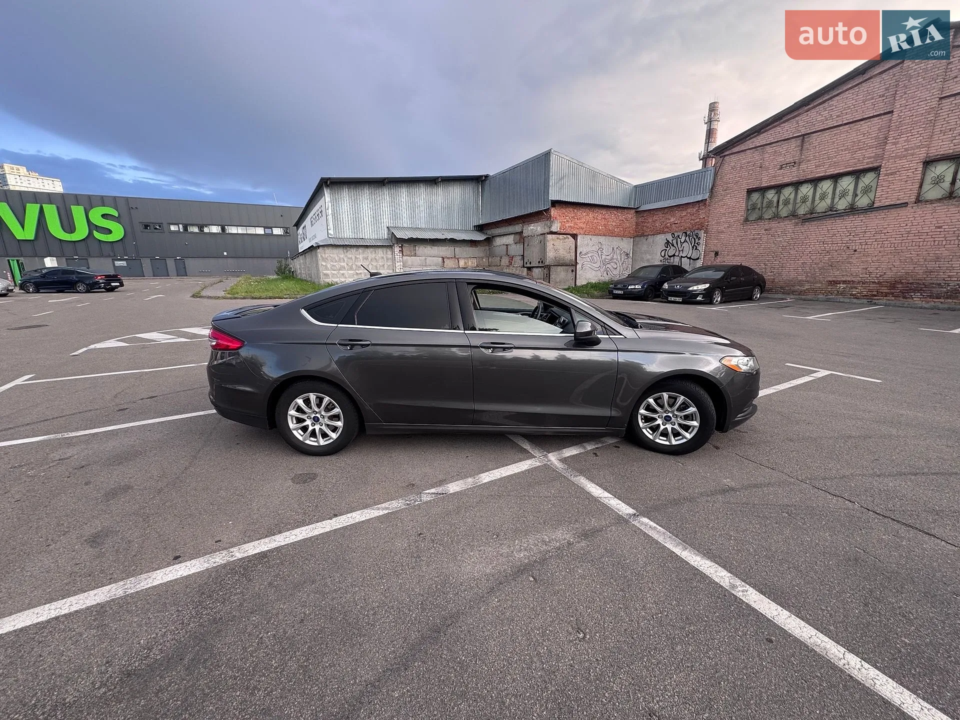2016 Ford Fusion - мініатюра 18
