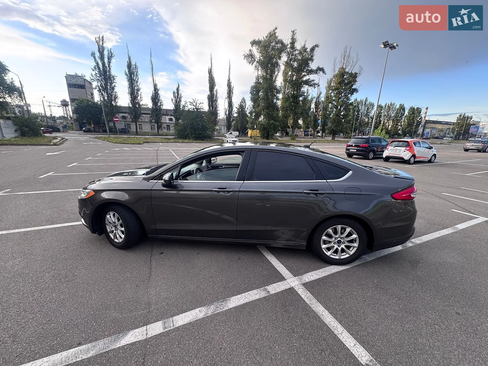2016 Ford Fusion - мініатюра 19