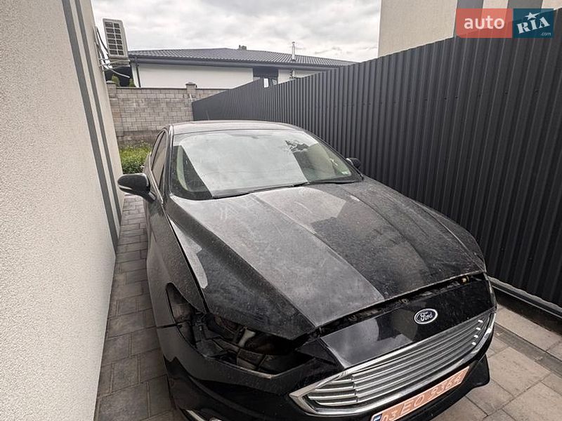 Седан Ford Fusion 2018 в Рівному фото Седан Ford Fusion 2018 в Рівному