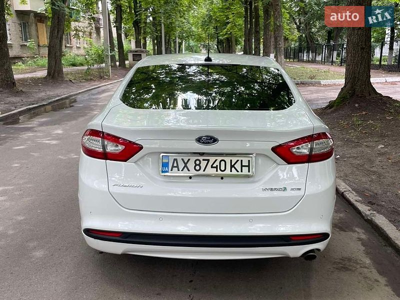 Седан Ford Fusion 2013 в Харкові
