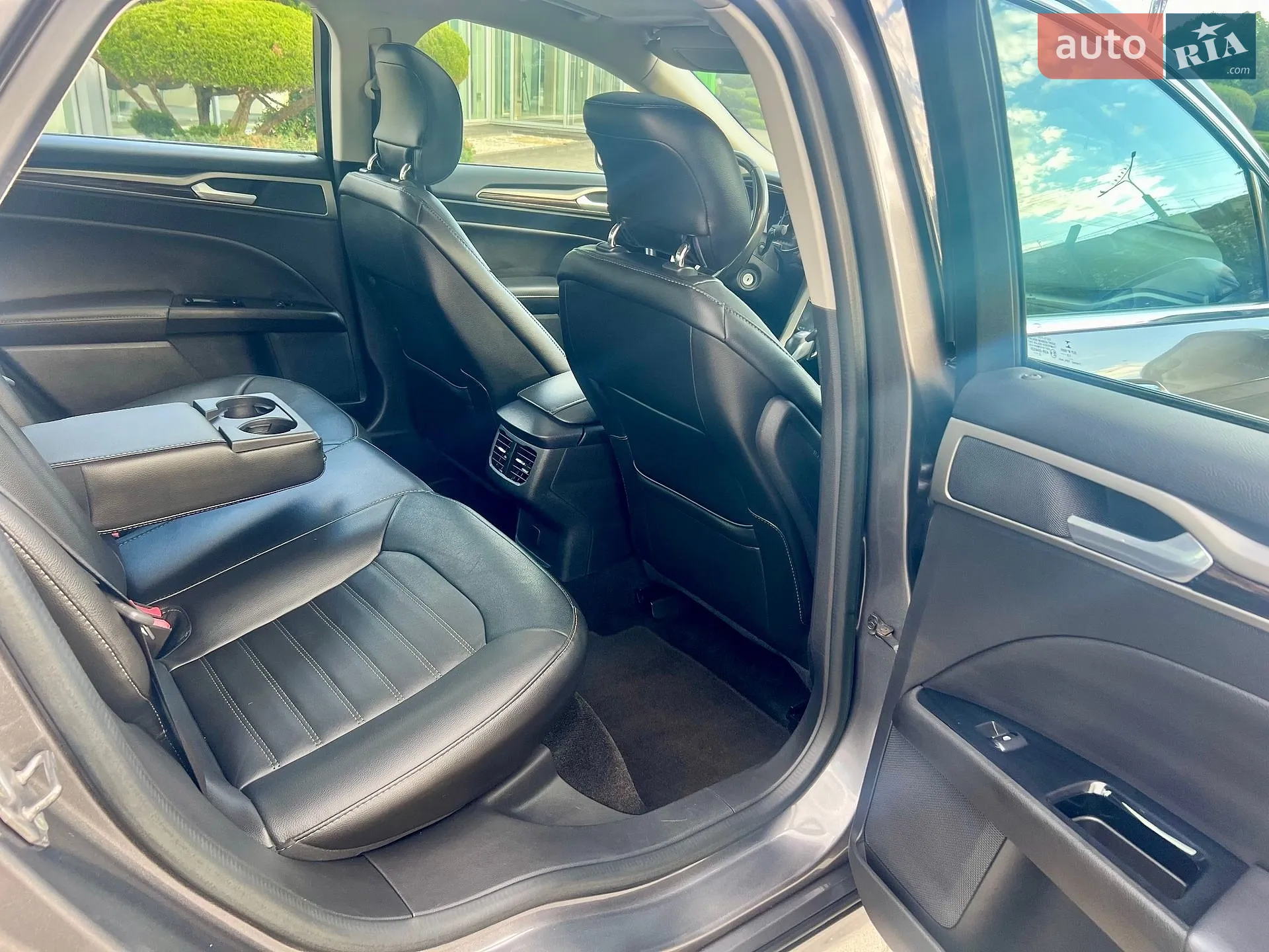 2013 Ford Fusion - мініатюра 19