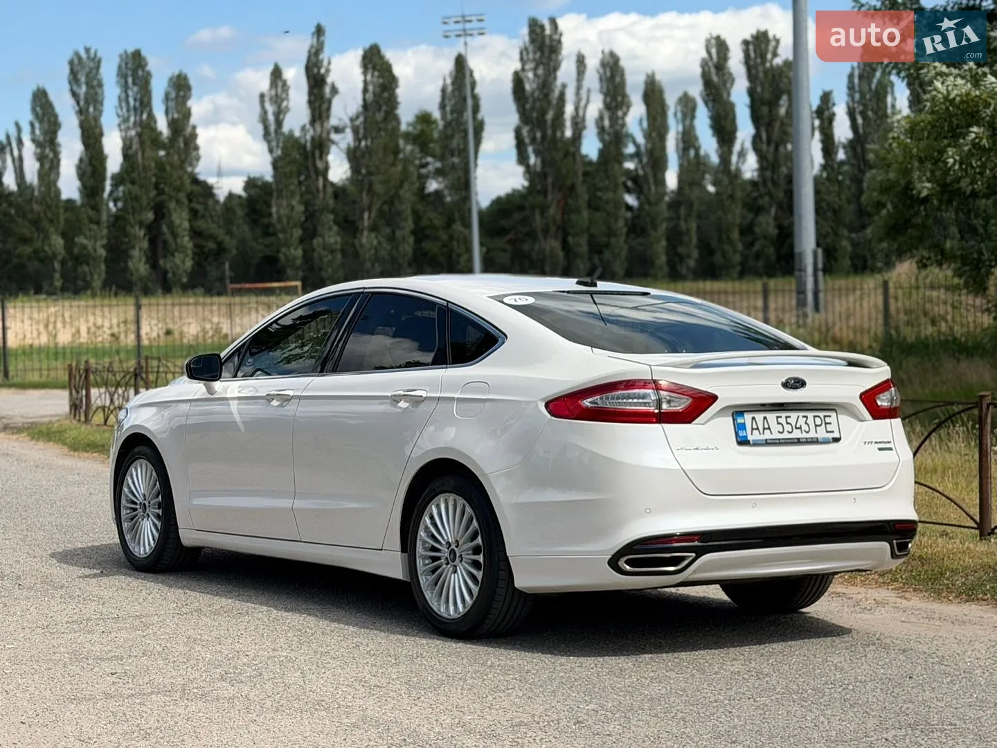 2013 Ford Fusion - мініатюра 5