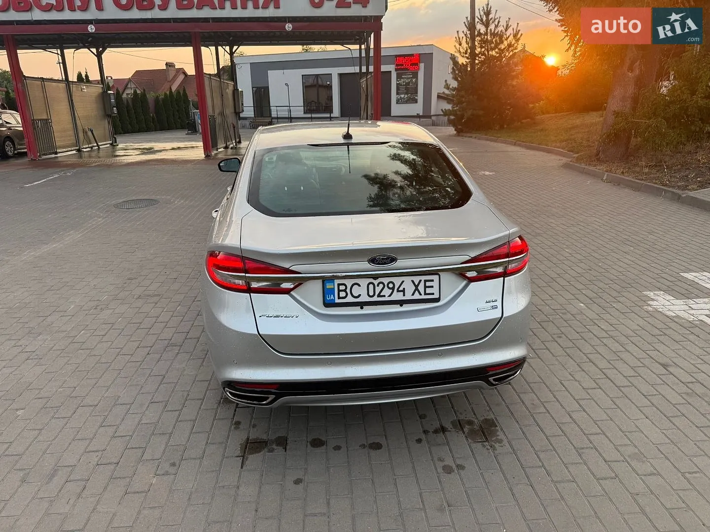 2016 Ford Fusion - мініатюра 5