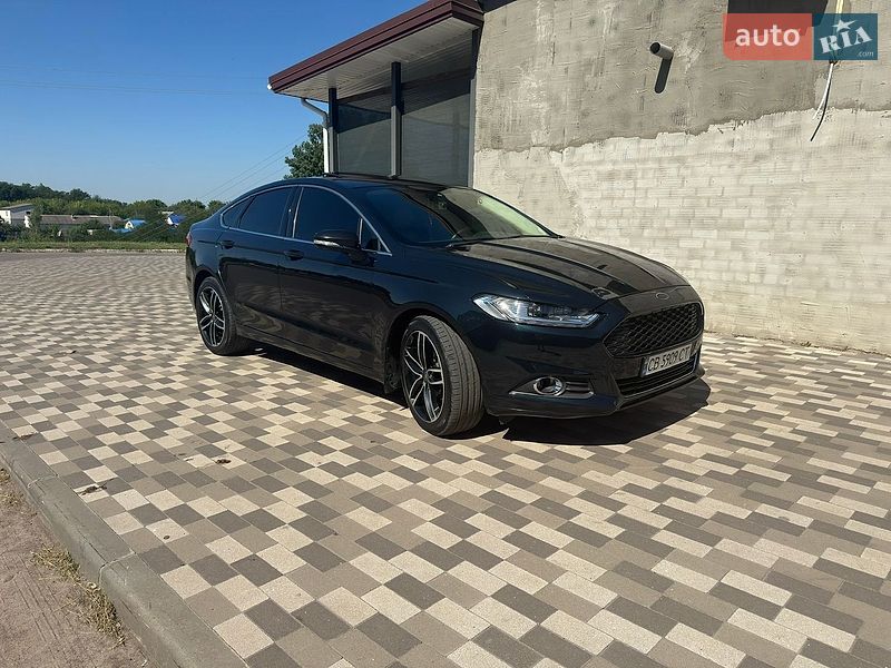 Седан Ford Fusion 2014 в Варве